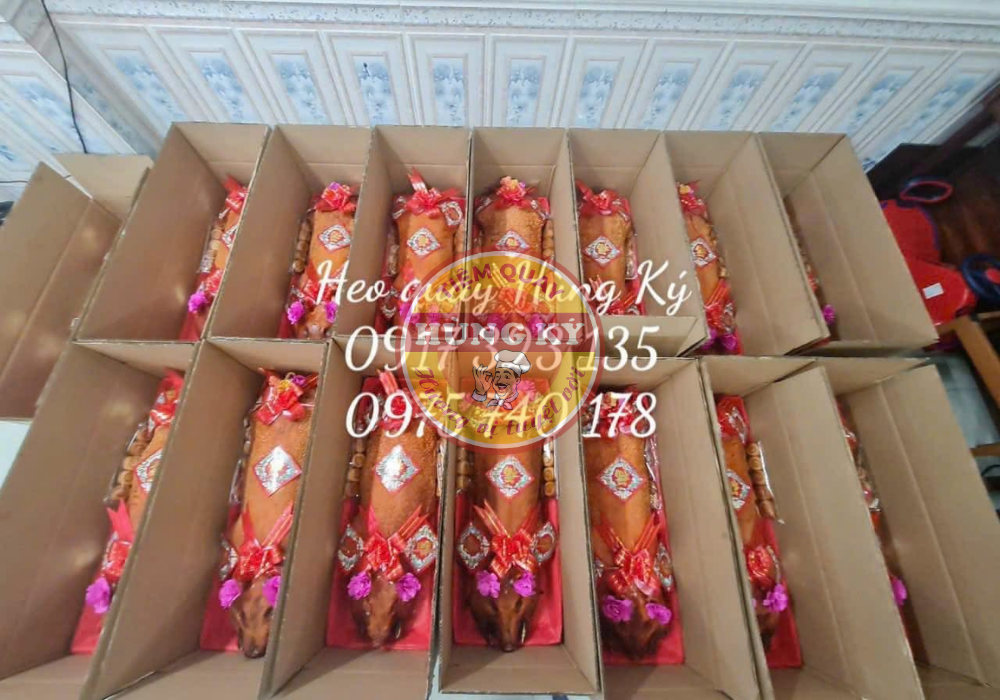Các bước chuẩn bị heo quay cúng tất niên chuyên nghiệp tại Quận 1