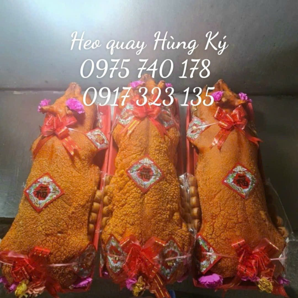 Đặt heo quay cúng khai trương công ty tại Hùng Ký