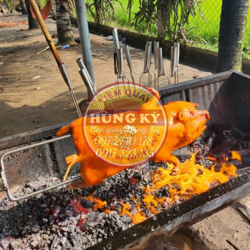 Giới thiệu về dịch vụ đặt heo quay cúng tại quận 2