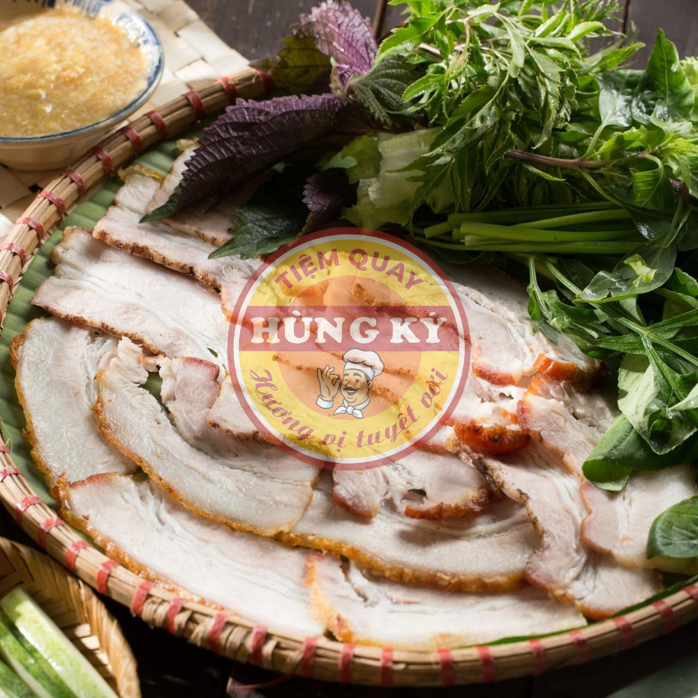 Heo quay cuộn rong biển hoặc bánh tráng