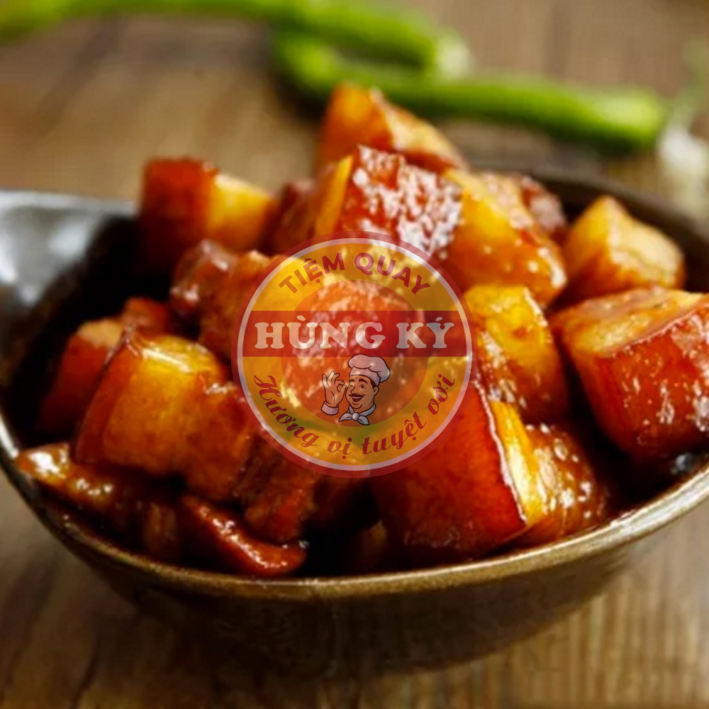 Heo quay giòn tan với sốt me chua ngọt
